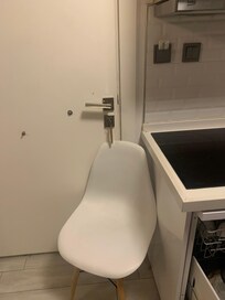 Kilştlenmeyen kapı