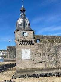 Vue sur la ville close