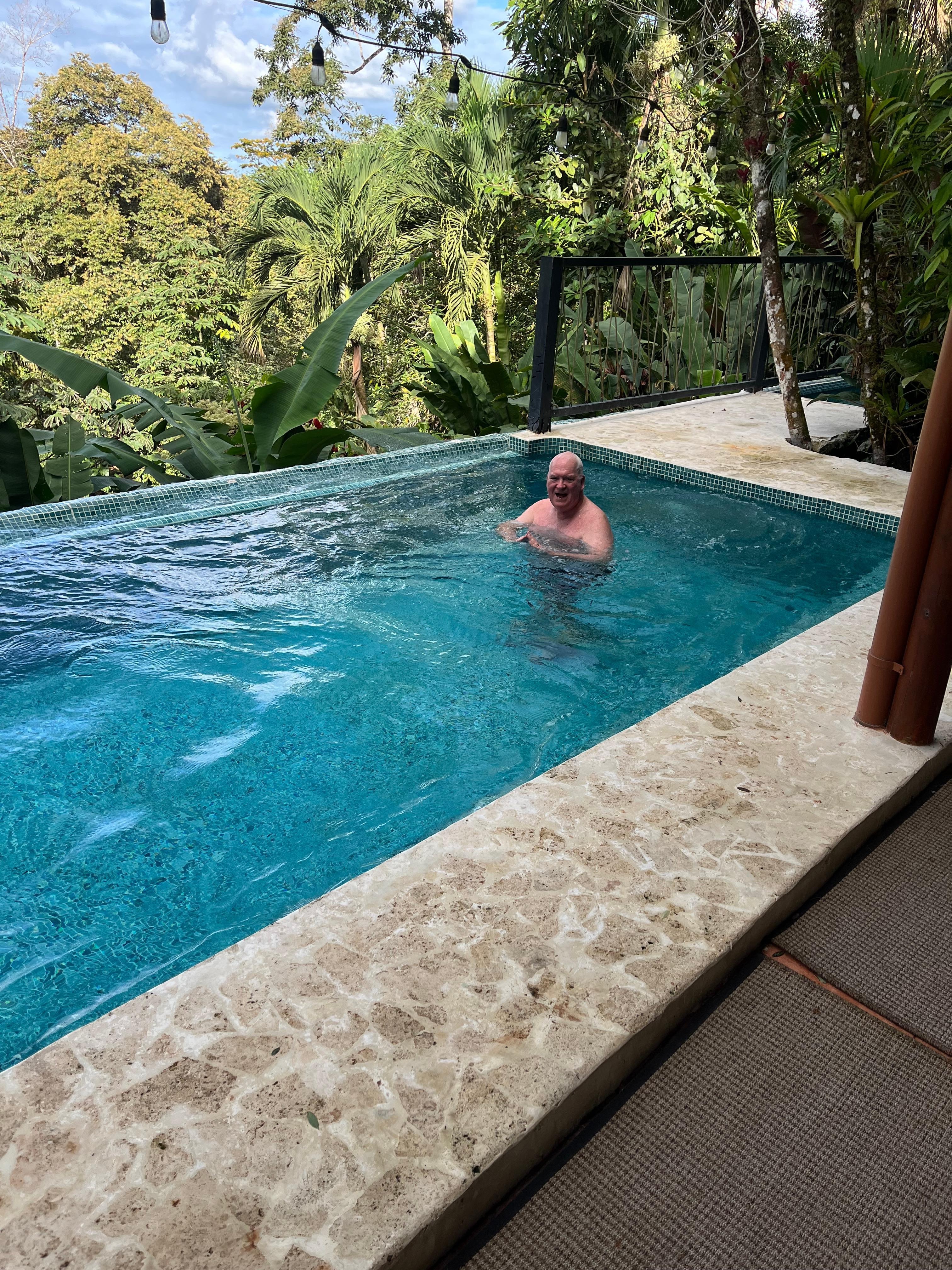 Infinity Pool & Hot Tub