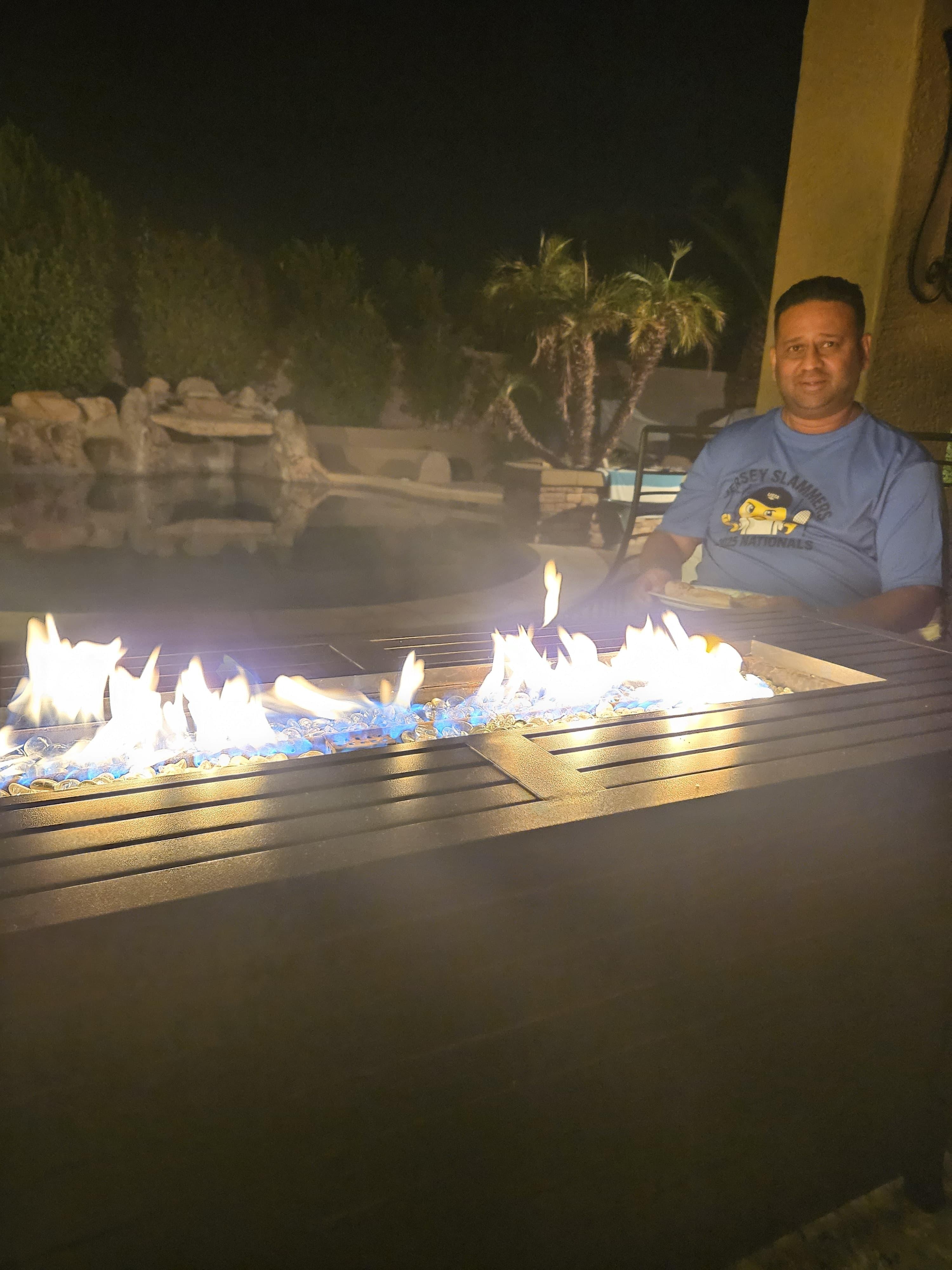 Evening Relax with Firepit