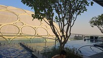 Piscina a sfioro