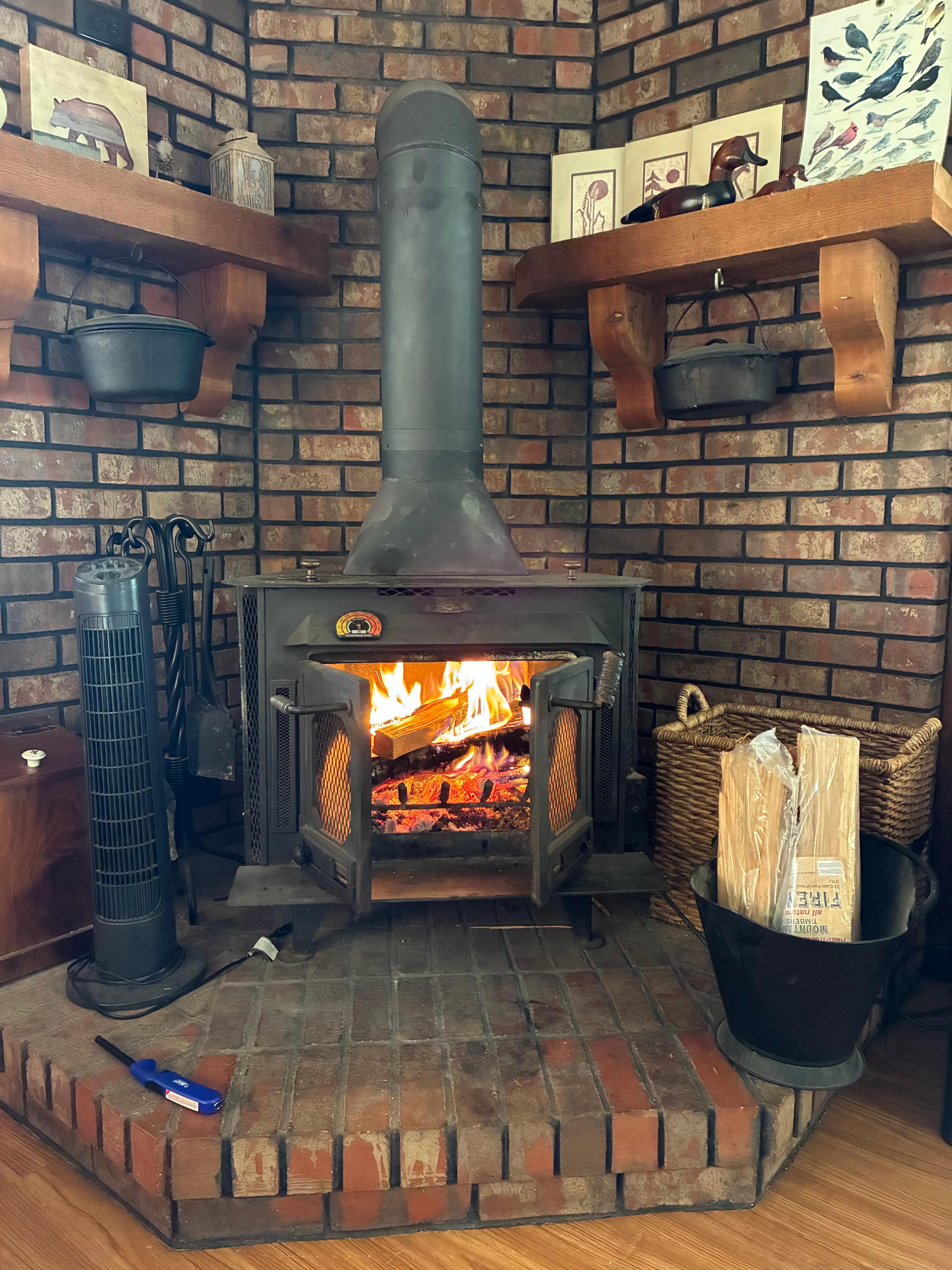 Perfect for relaxing at night with a fire - when you can’t have a fire outside 😉