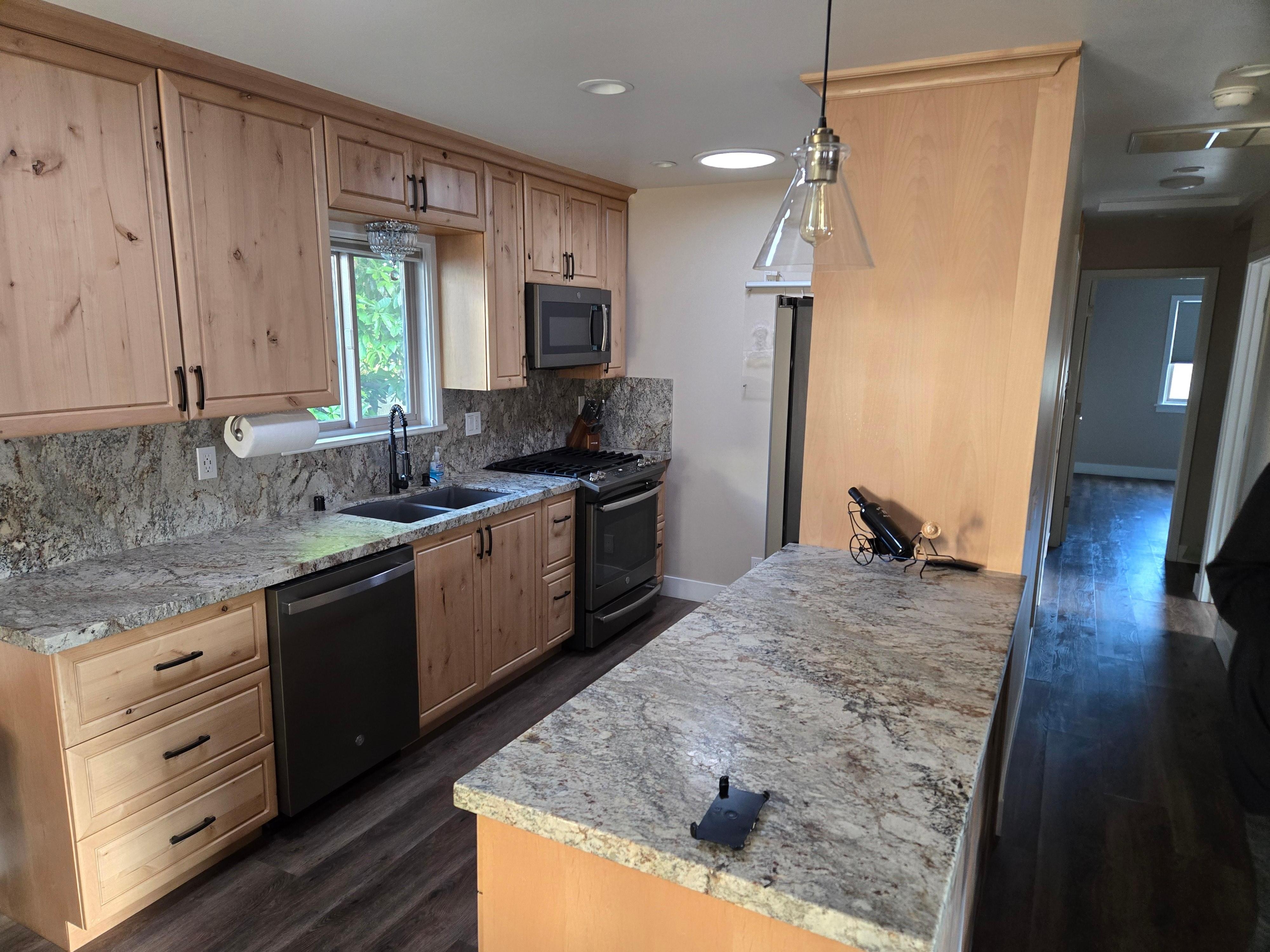 Very functional kitchen thats fully stocked