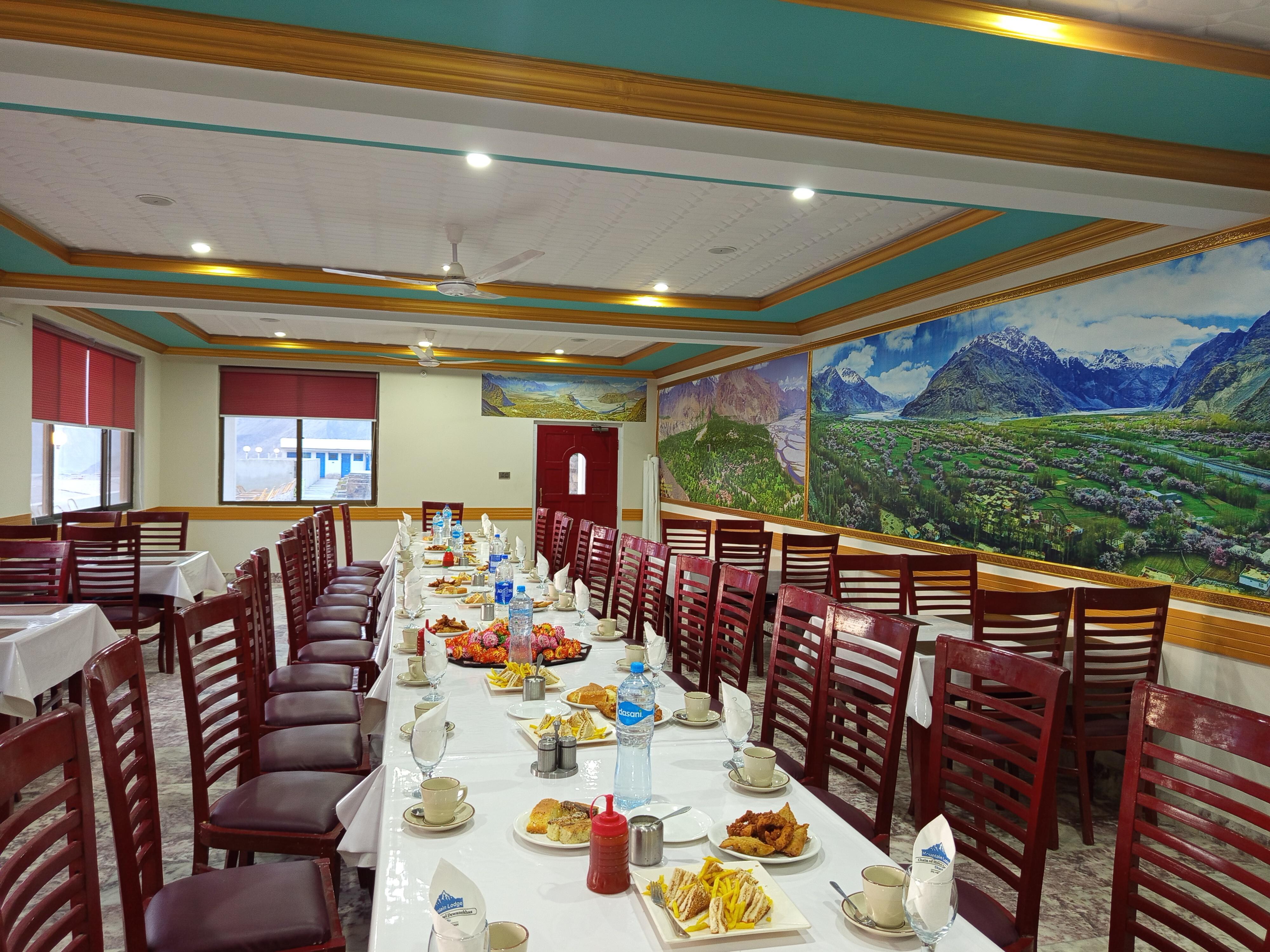 best Restaurant in skardu mountain Lodge