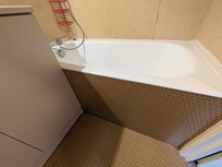 Salle de bain vétuste