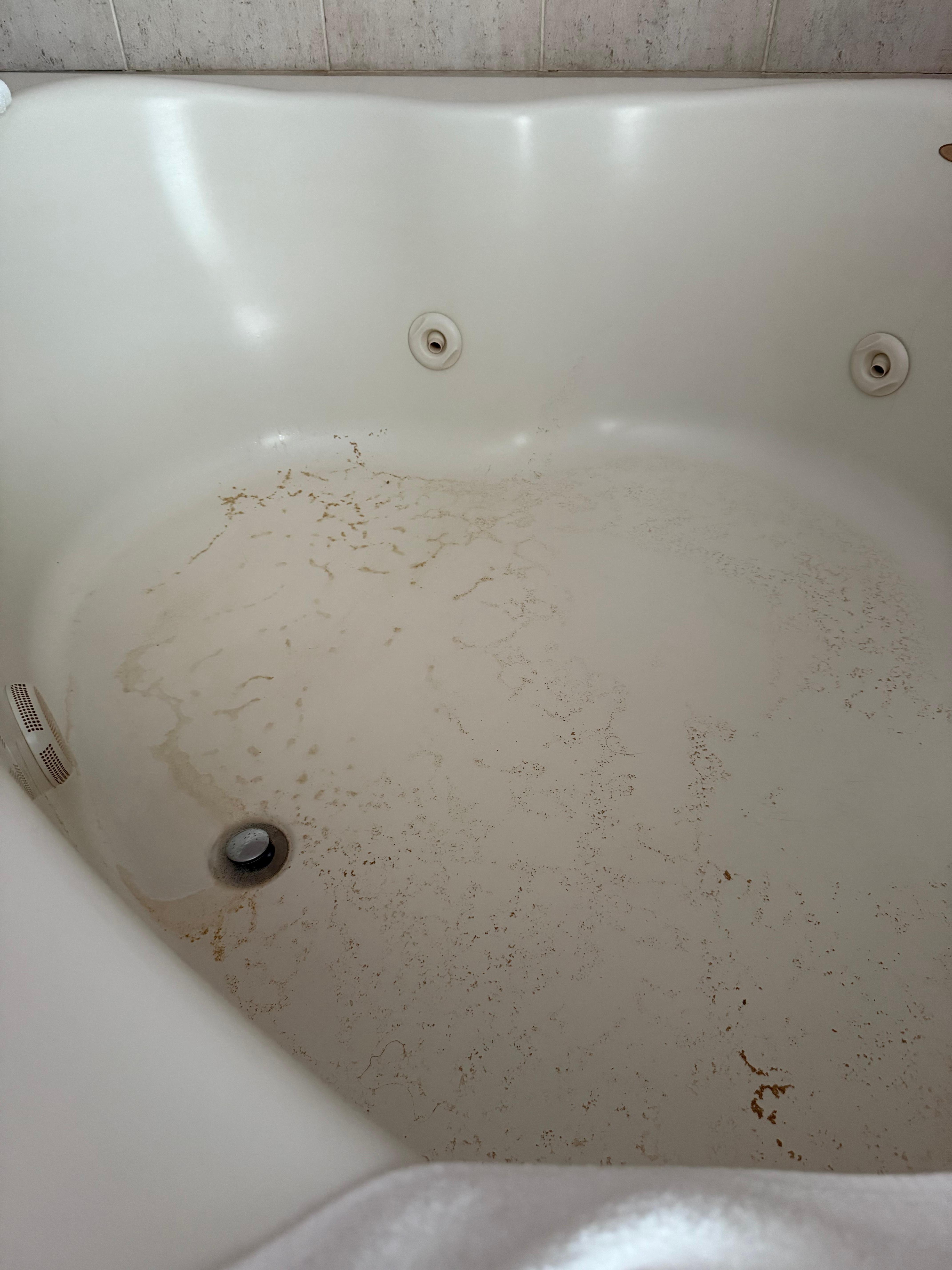 Dirty Hot Tub/Spa