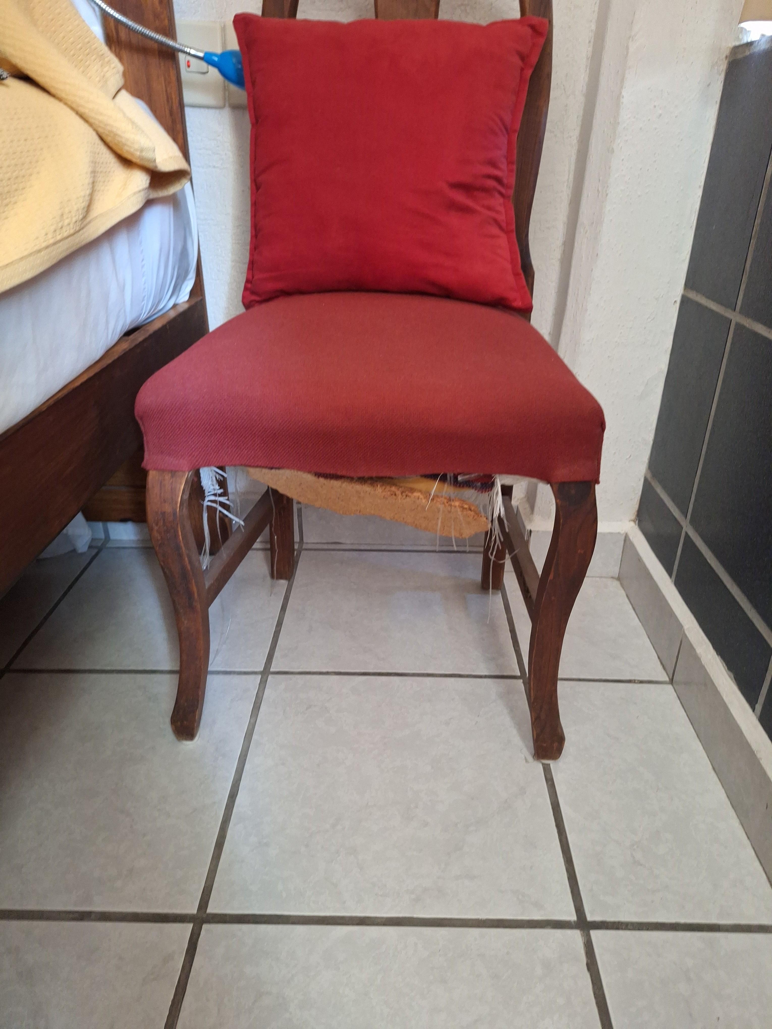 Bottom of chair broken