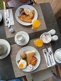Petit dejeuner