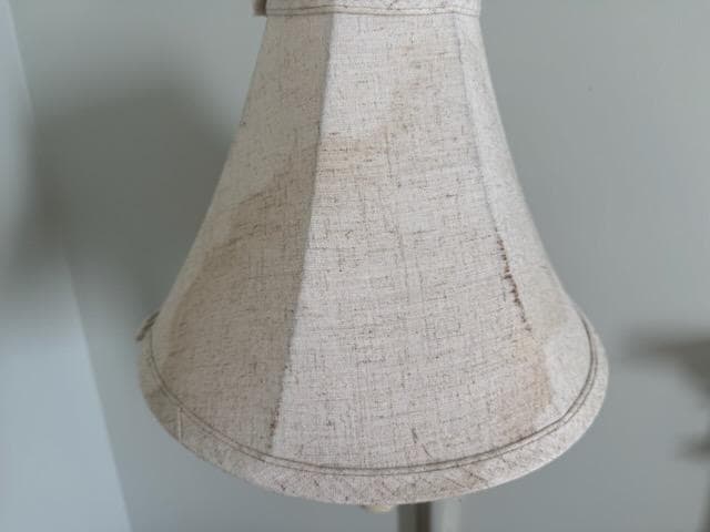 bedroom lamp