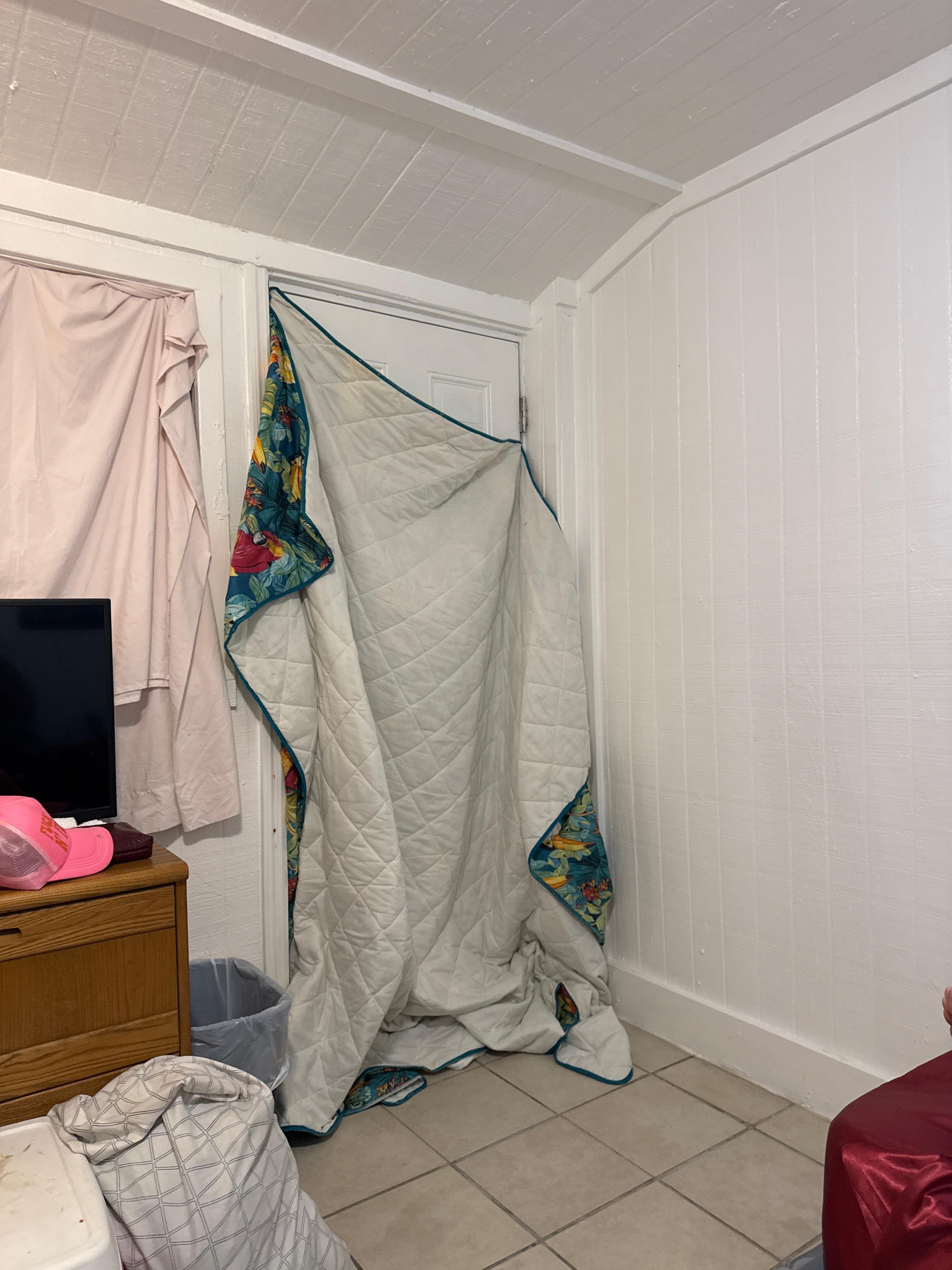 To try and keep the bugs out 