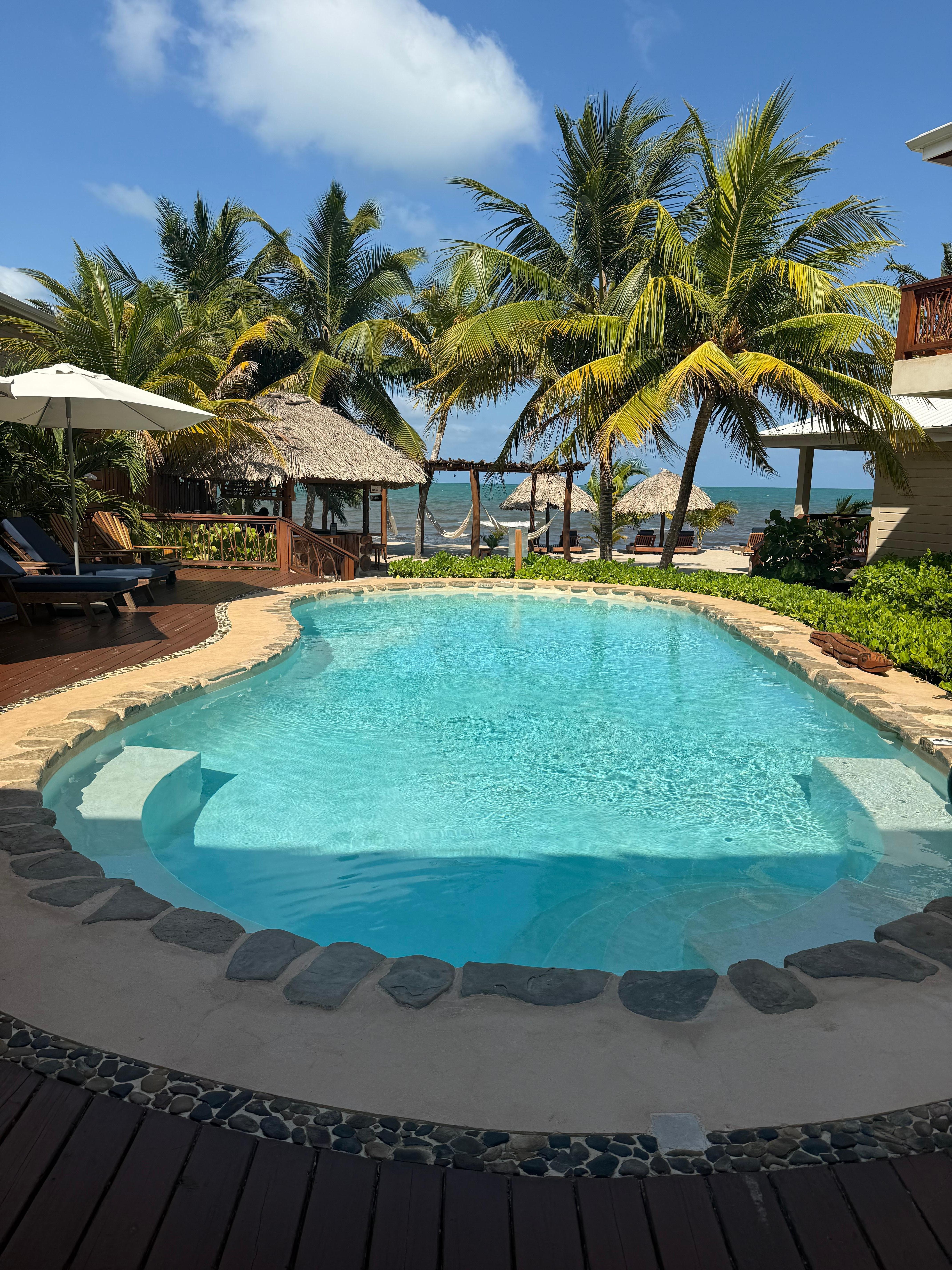 Pool area 