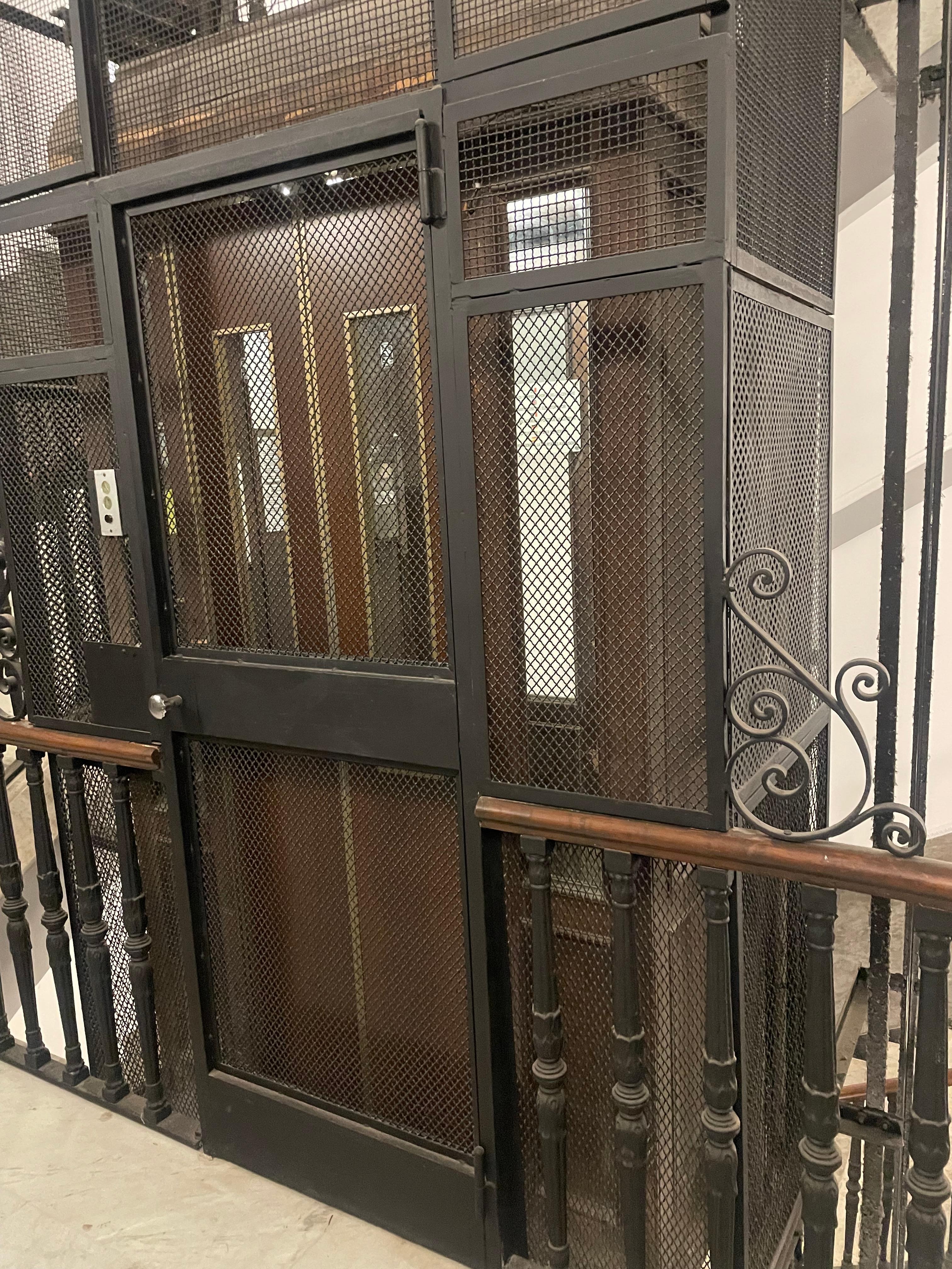 The traditional lift.