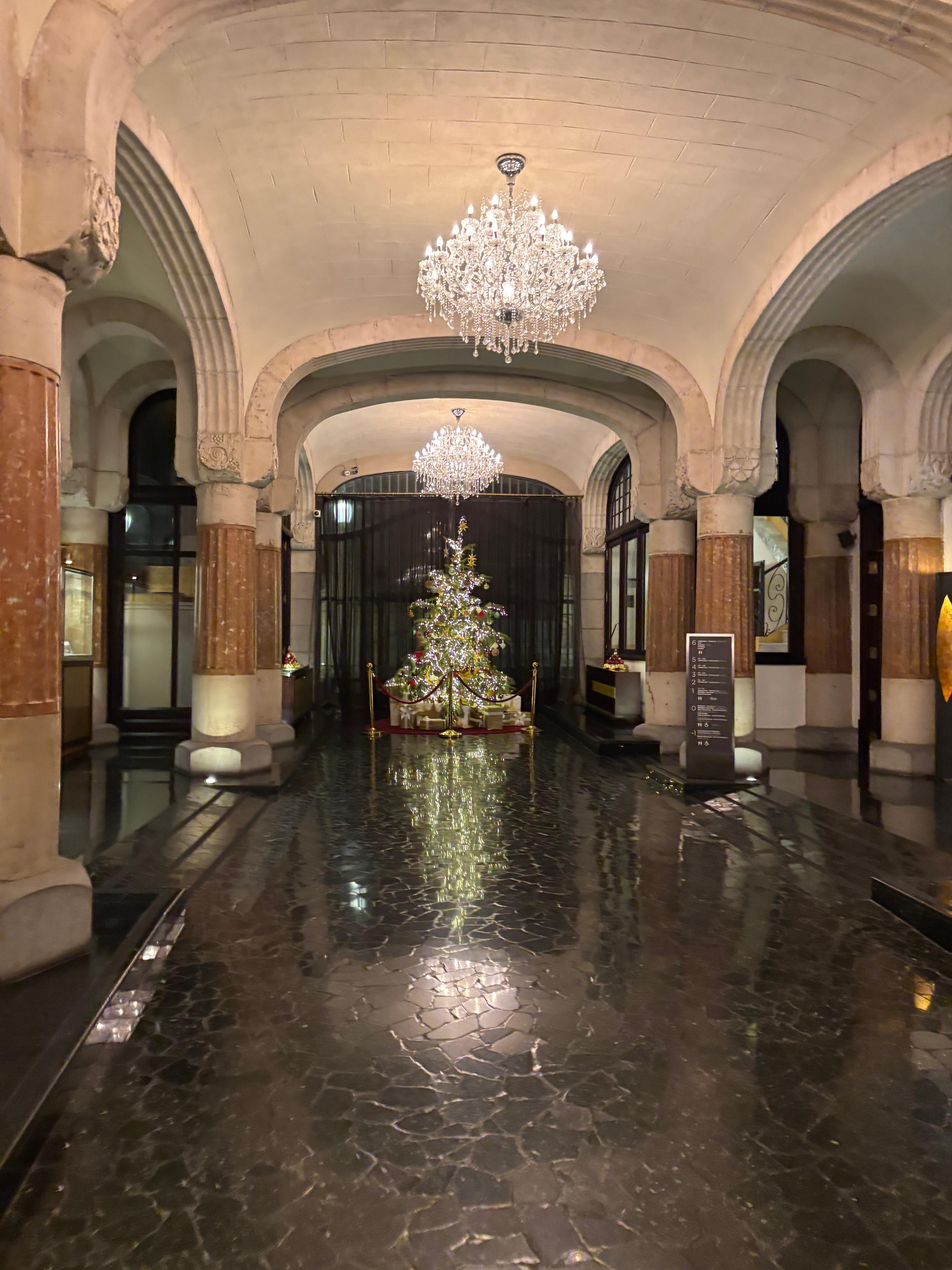 Hall , l’entrata ! 