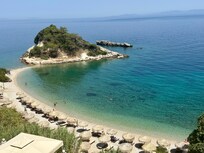 Gorgeous small protected beach