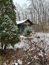 So peaceful tucked in the woods