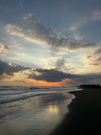 Amanecer en esta playa muy bonita