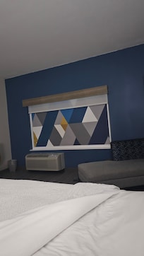 Loved the black out curtain