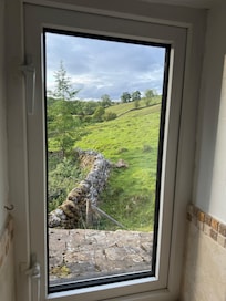 Blick aus dem Badezimmerfenszer