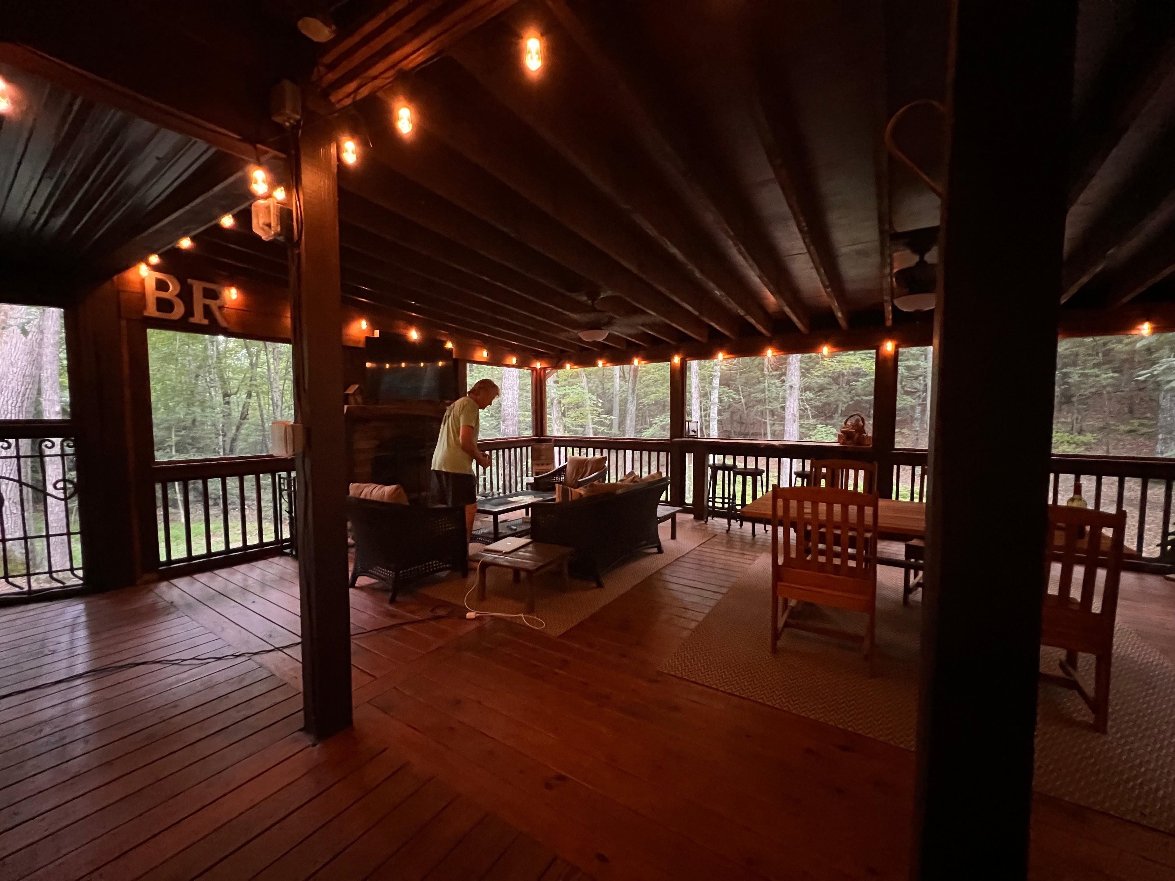 Outdoor seating - great!