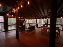 Outdoor seating - great!