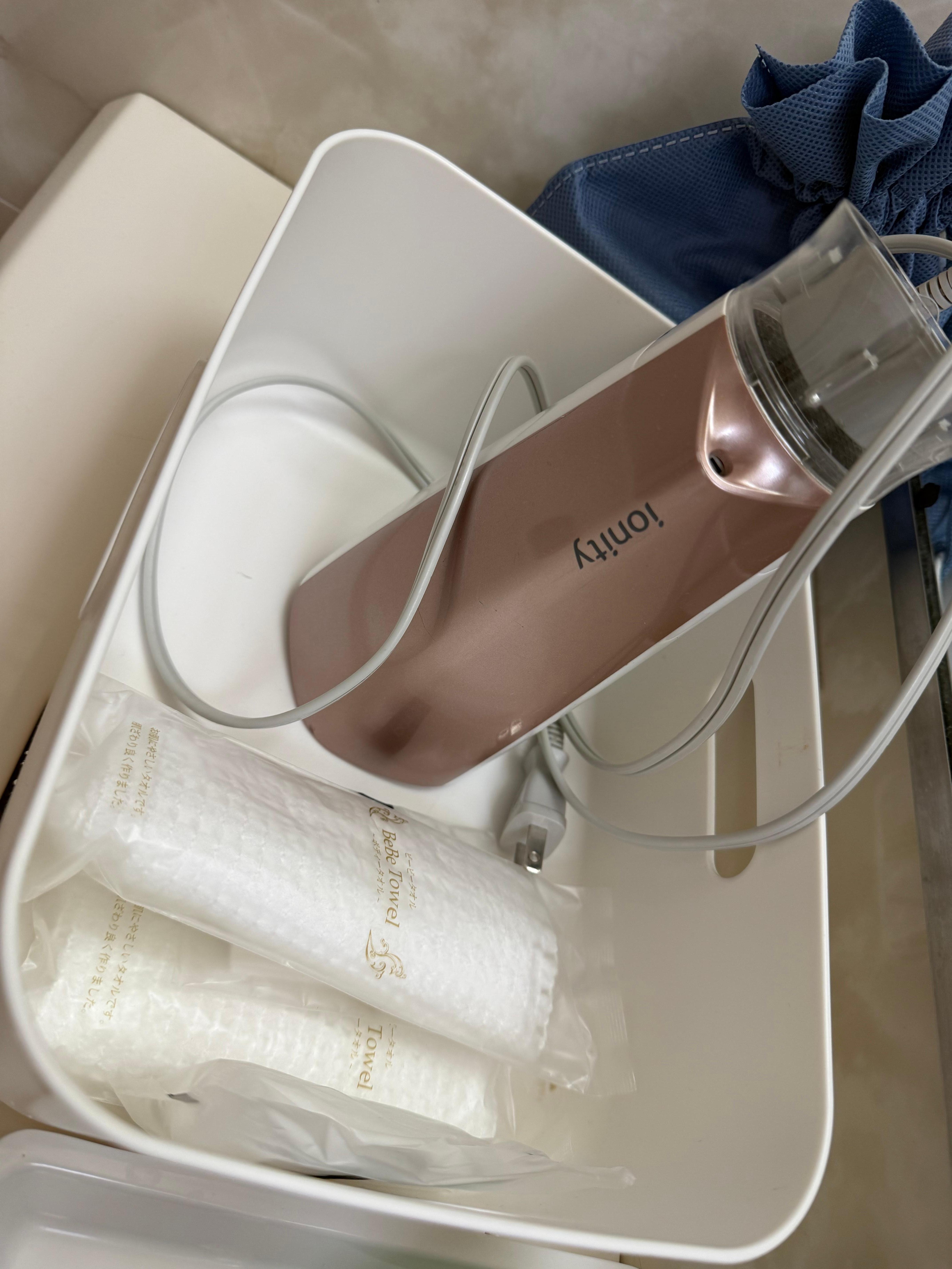 ドライヤーとアメニティ。