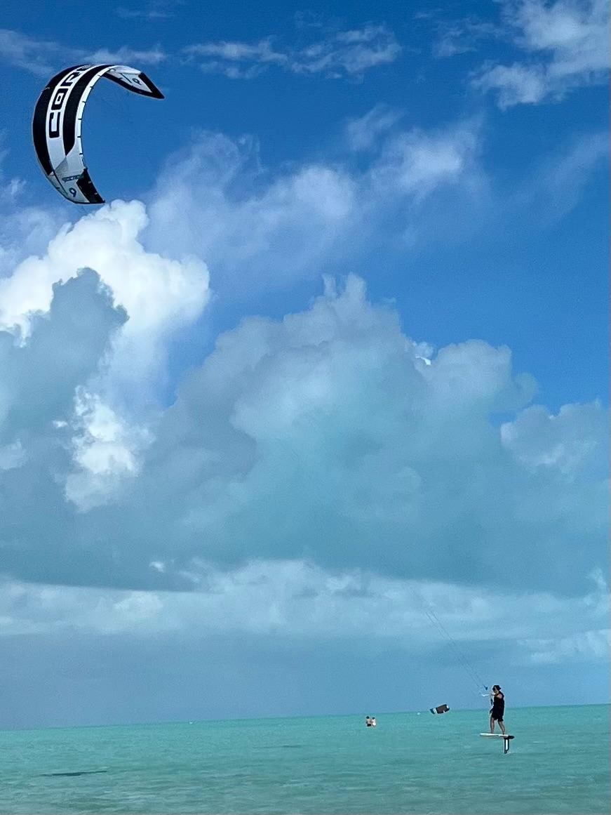 Kite boarding lessons available by her twin sons at the near by beach. Jet skis. Windsurfing. Paddling boarding. 