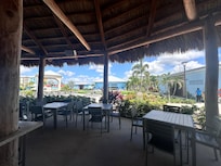 Oasis Bar