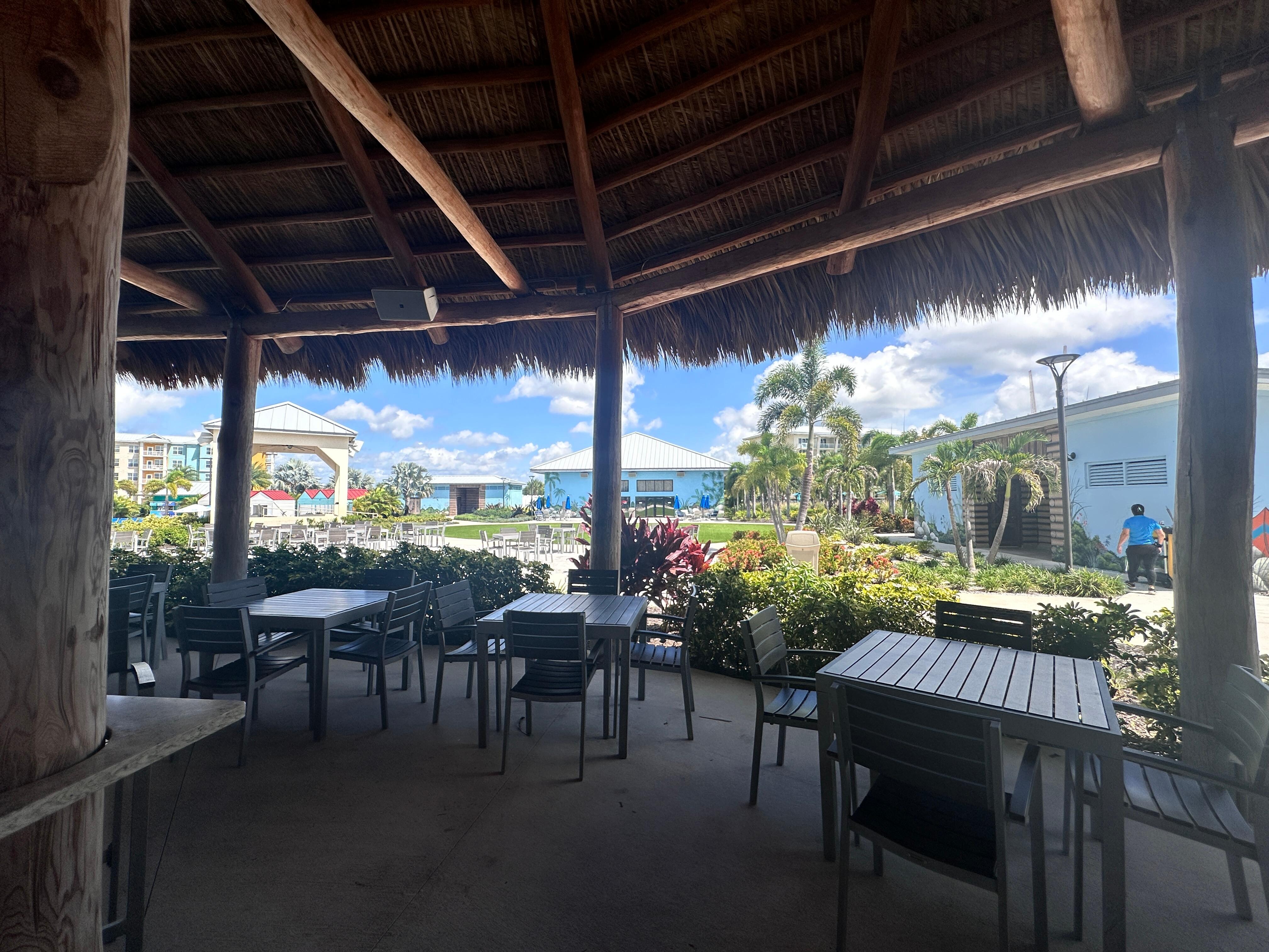 Oasis Bar