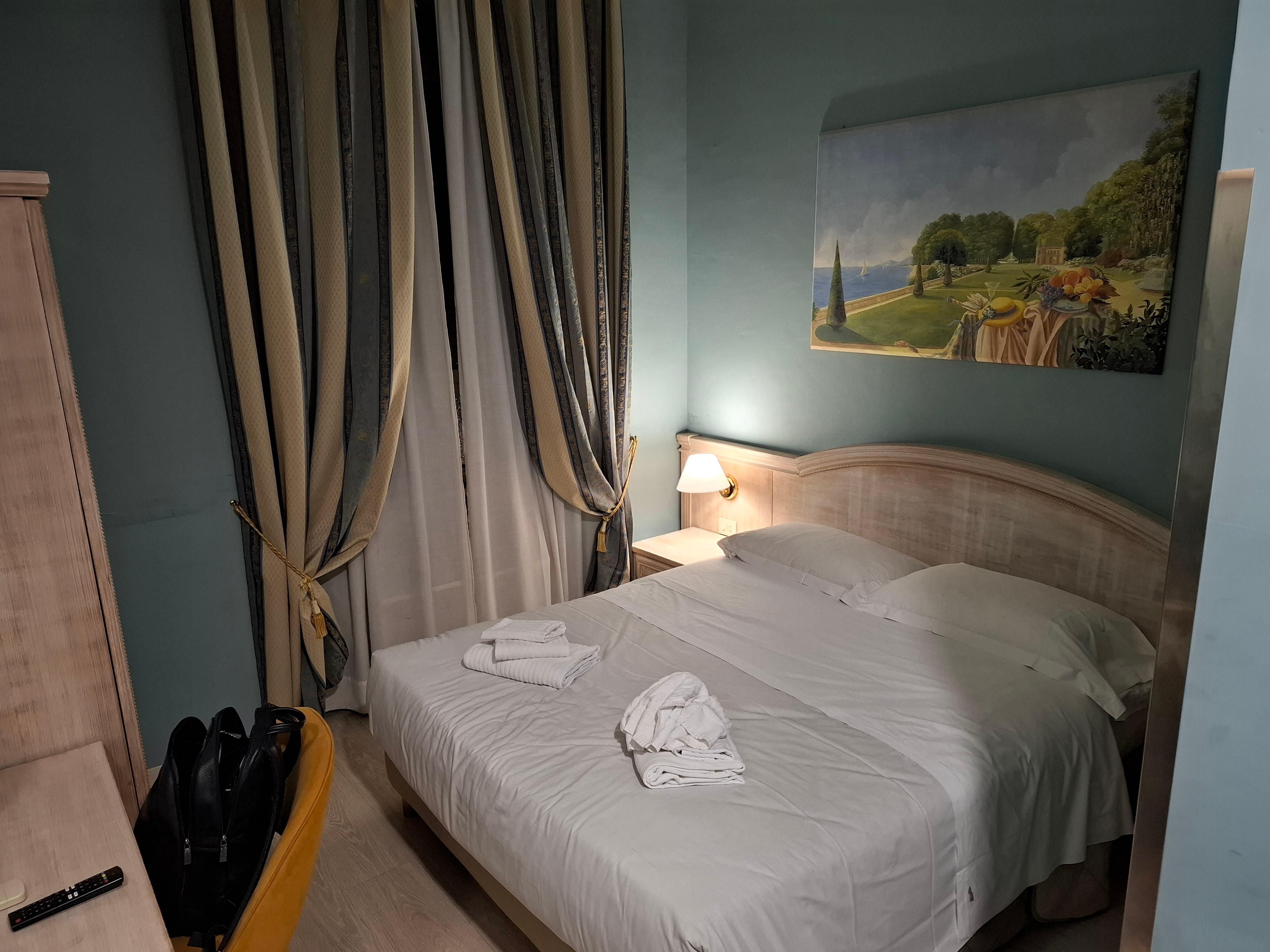 Letto e cuscini comodi