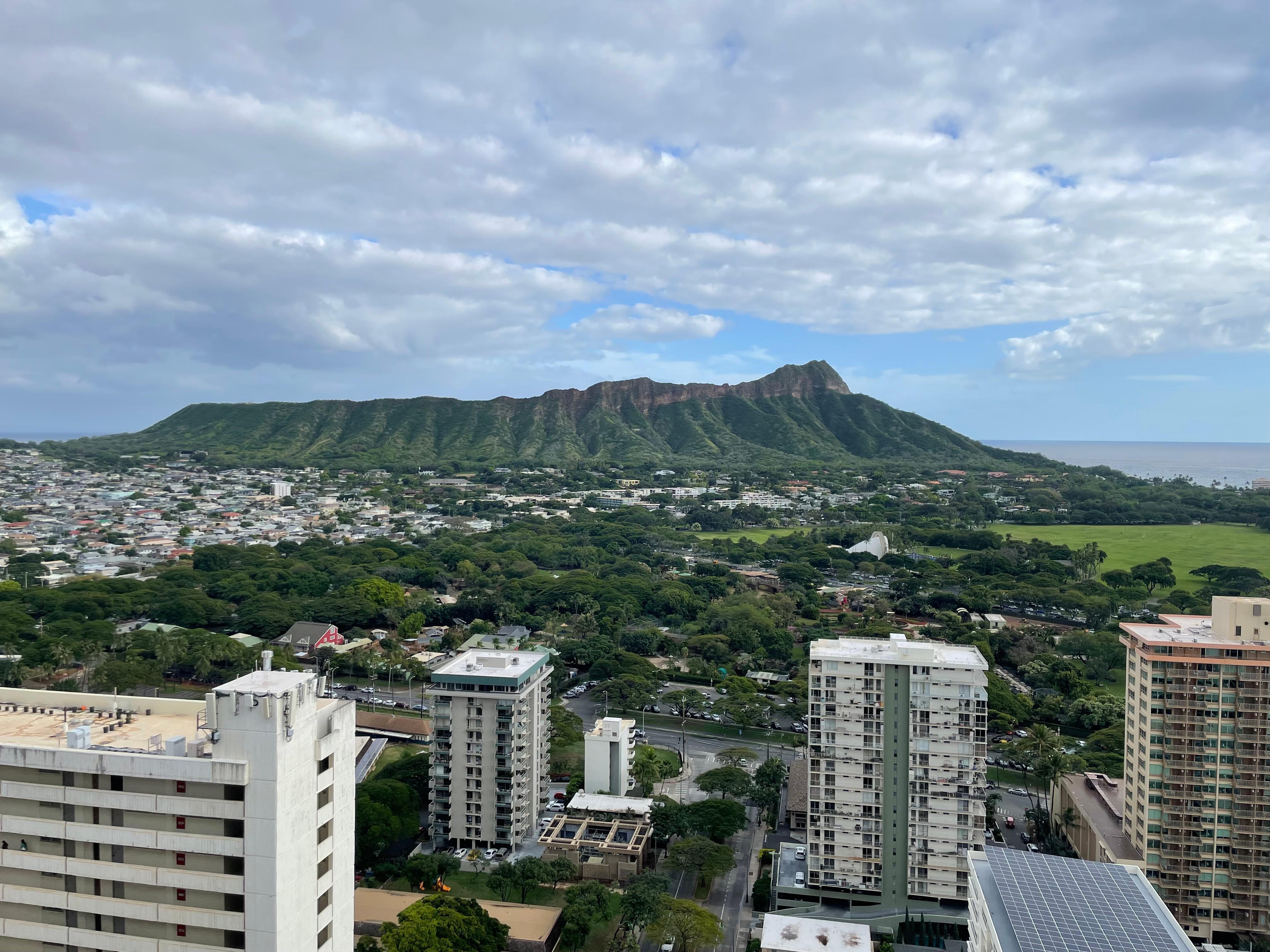 Diamond Head from 1/2 balconies 