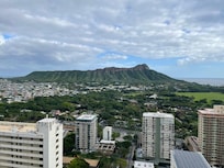 Diamond Head from 1/2 balconies