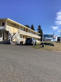 Front view.