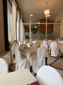 Breakfast room