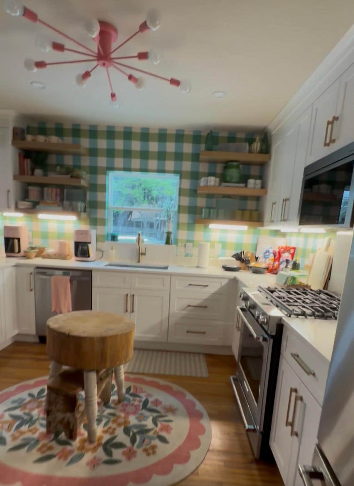 Love this cute kitch… with every pot, pan, cup, or serving dish you would ever need.