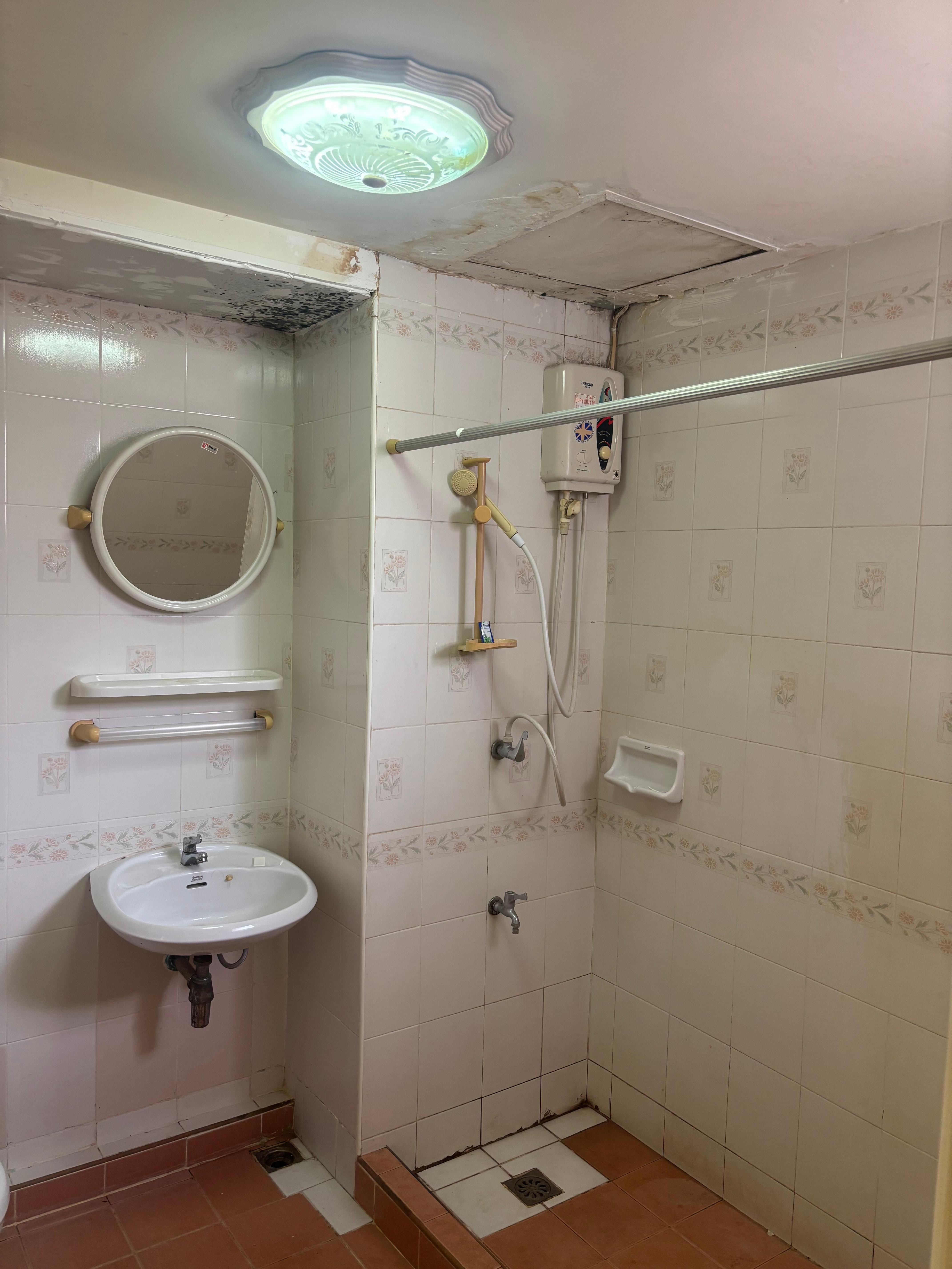 Apperance of the bathroom