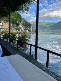 Vue de la terrasse du petit déjeuner