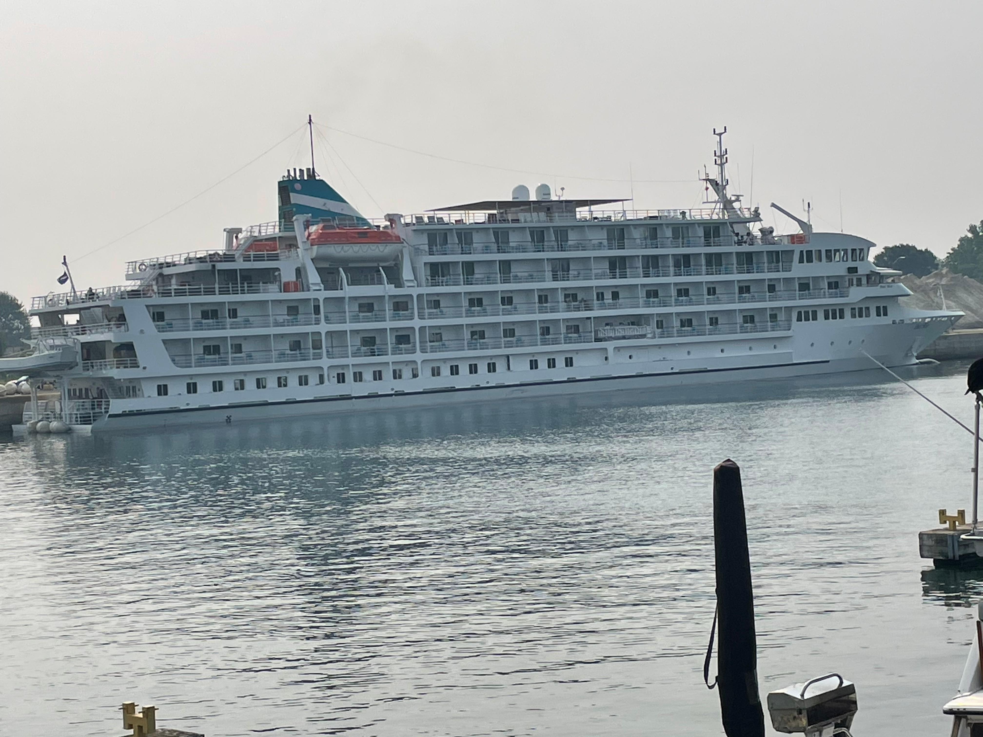 Enjoyed the boats, ships that passed by