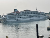 Enjoyed the boats, ships that passed by