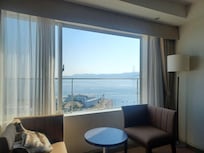 部屋から明石海峡大橋が良く見えました