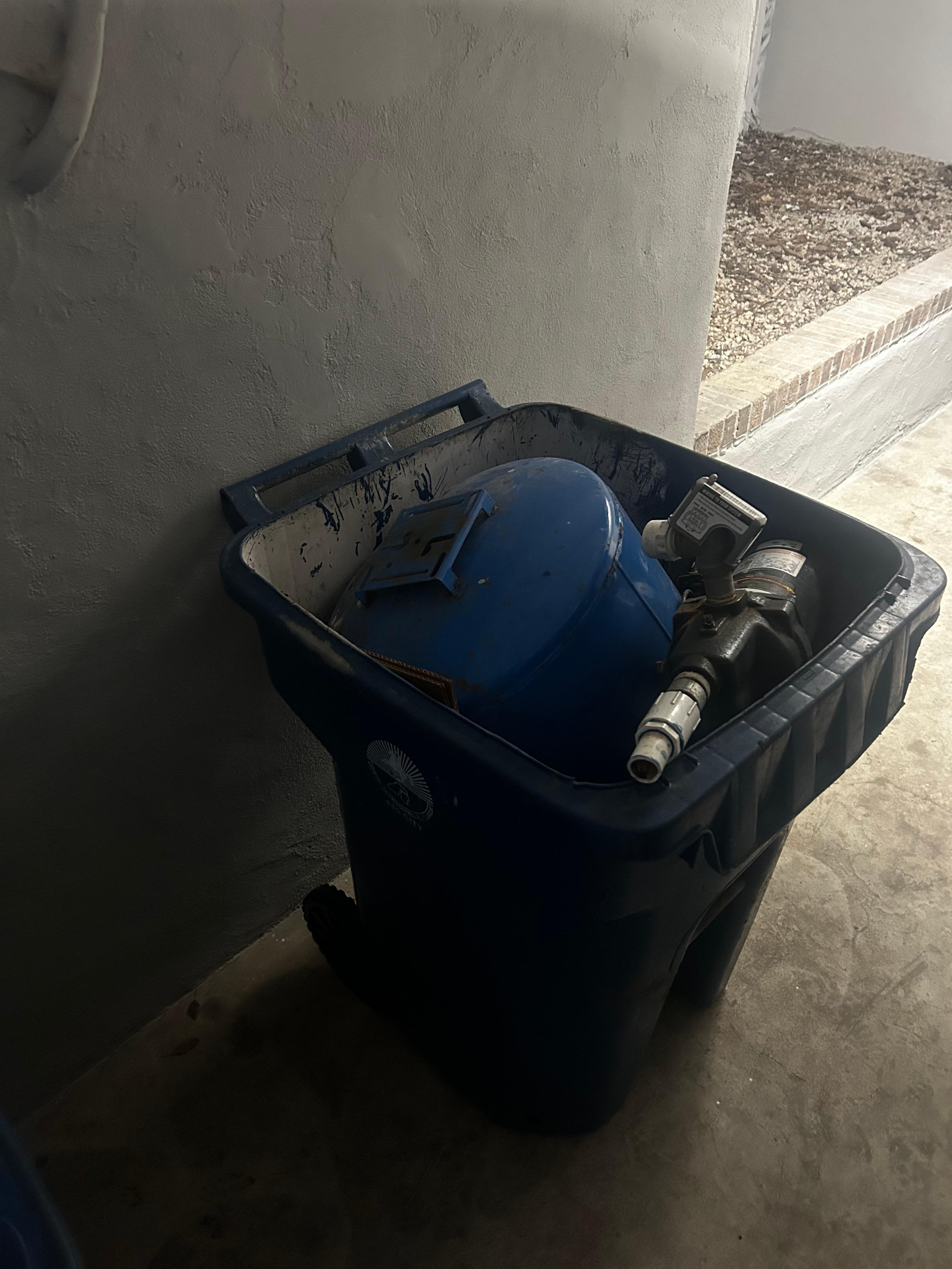 Trash was full upon arrival. 