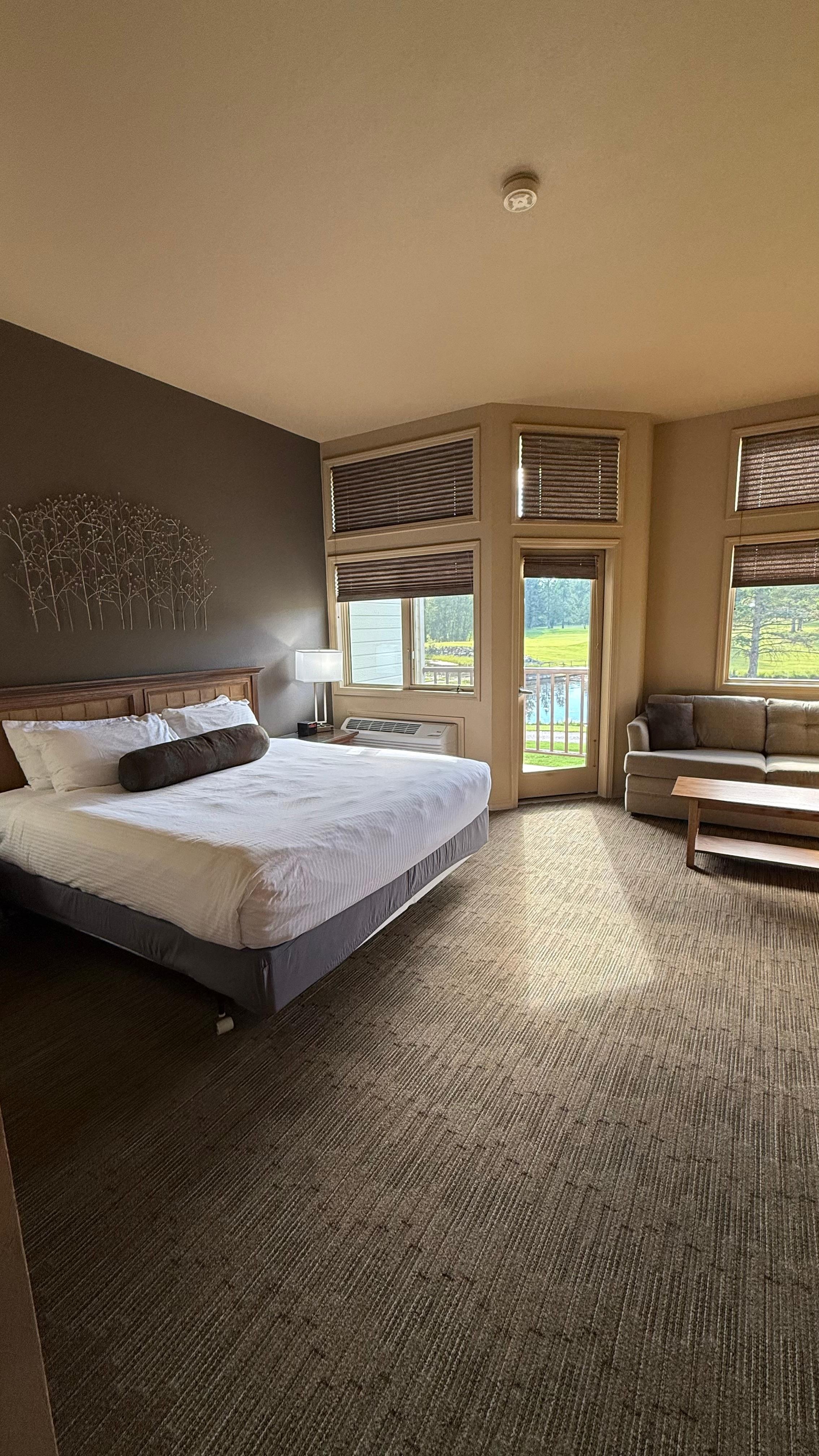 Clean and spacious room
