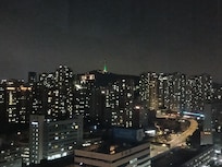 部屋からの南山が見えました