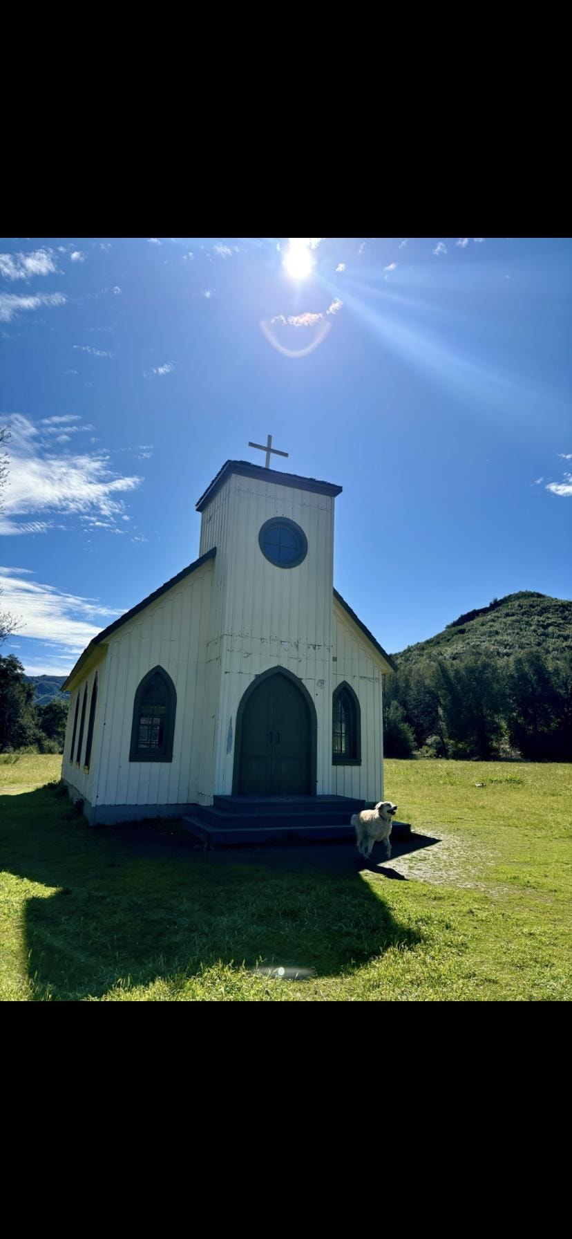 Paramount, hiking nearby