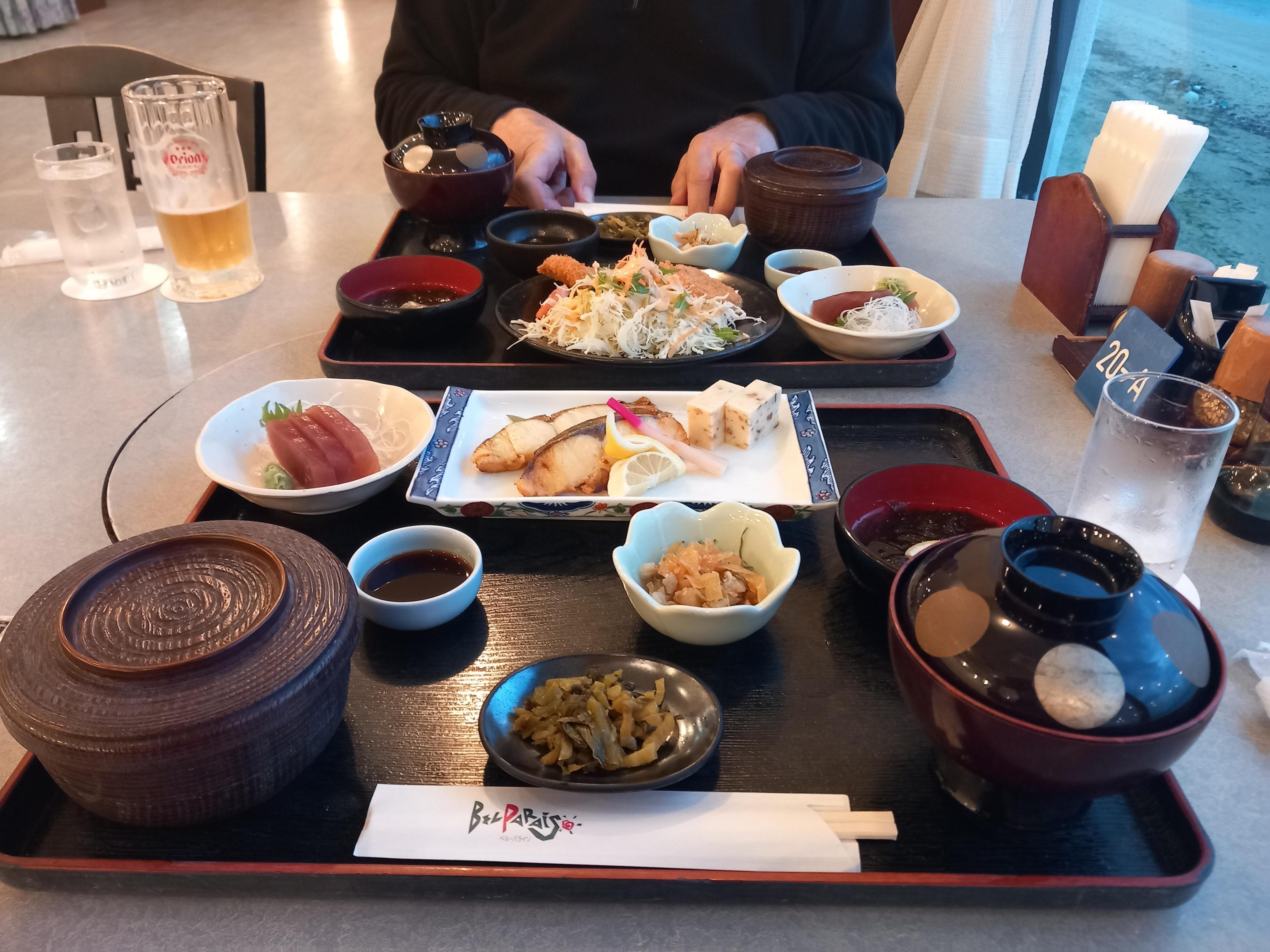 Dinner: grilled fish 🐟 set,  Filet pork cutlets set, Beer 🍺 