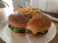 Sogar der Burger war der schmackhafter , den wir je gegessen haben