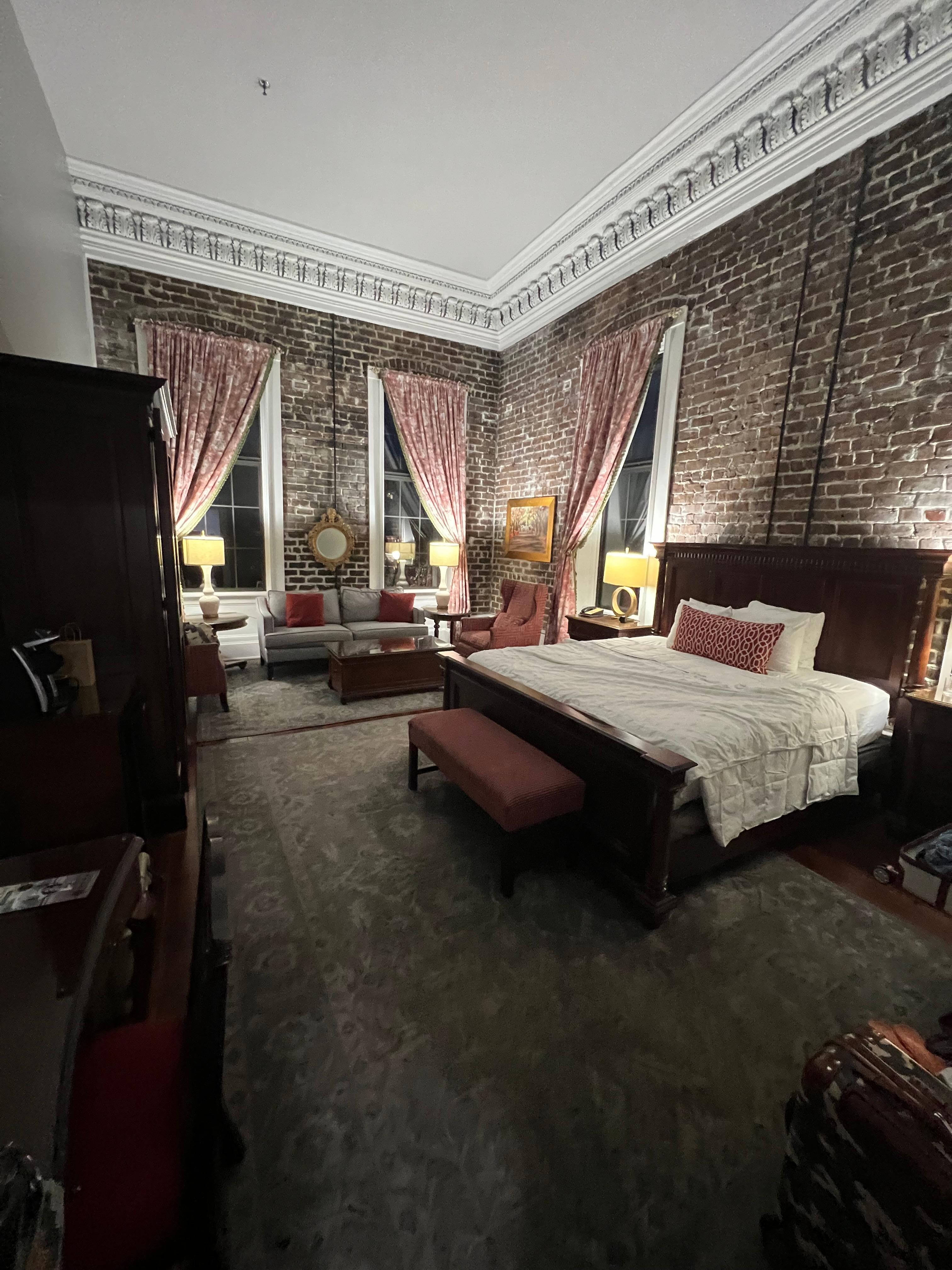 King corner suite