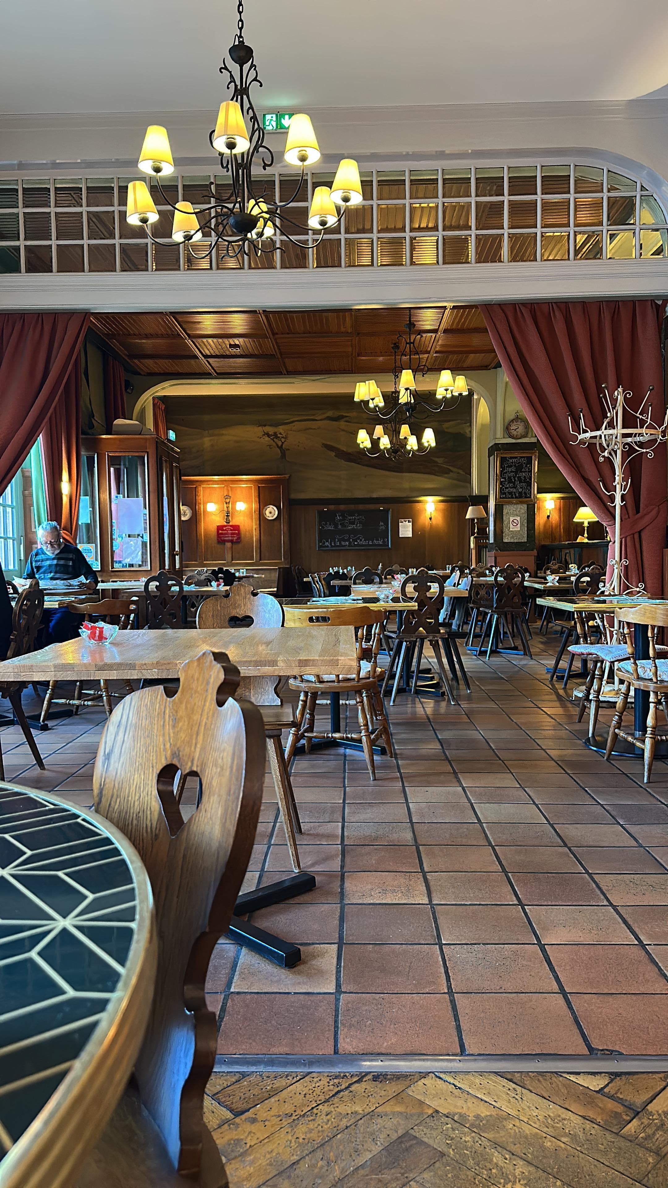 Salon ve kahvaltı içeriği çok keyifliydi 