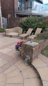 Lovely sunbathing area