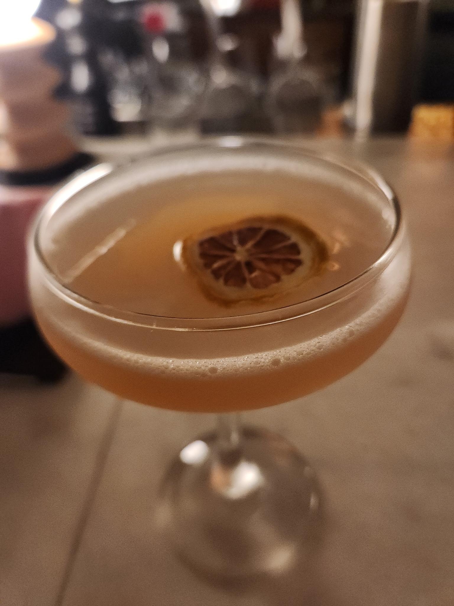 Great bar atmosphere 