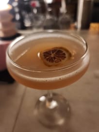 Great bar atmosphere